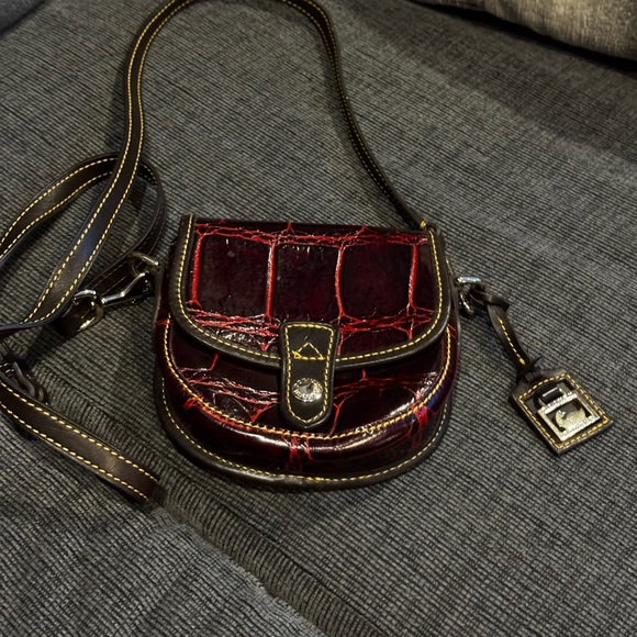 Vintage Dooney & Bourke Mini Flap crossbody - Picture 2 of 8